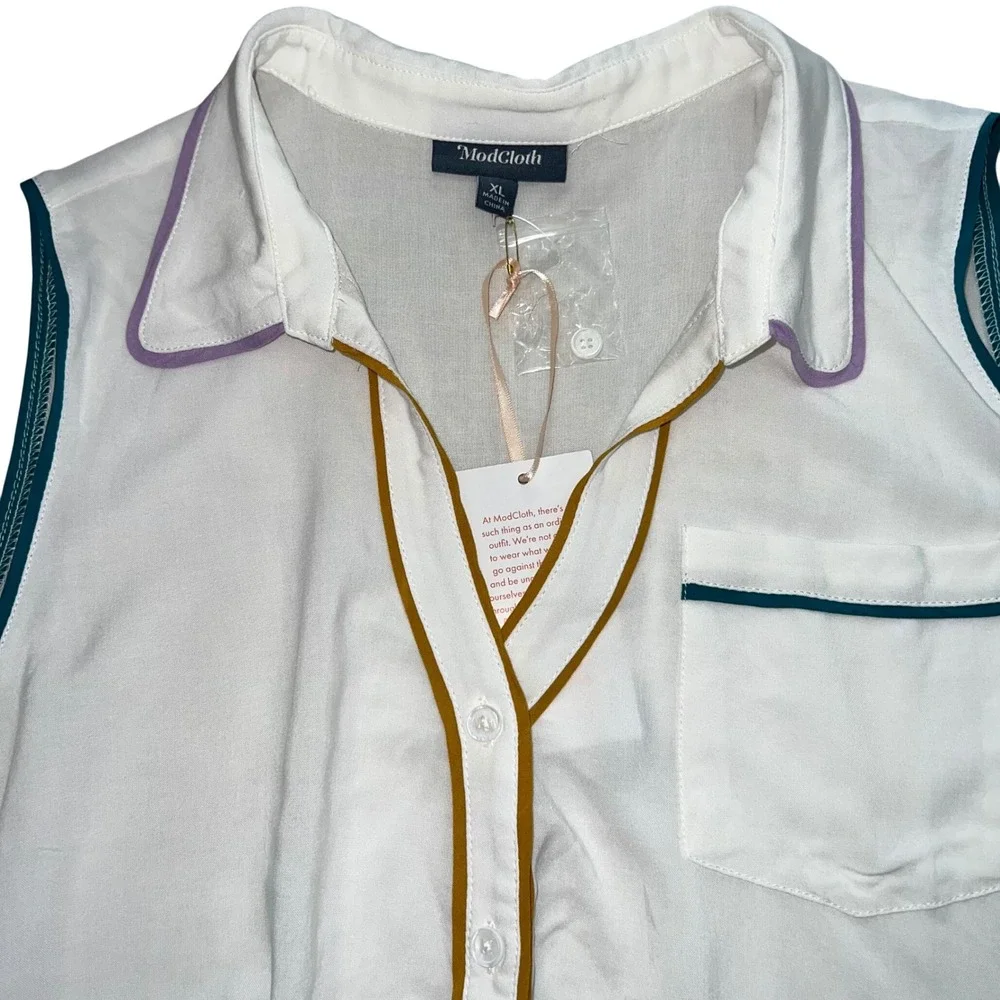 NWT ModCloth Sleeveless Collared V-Neck Button Down‎ Color Trim Blouse Size XL